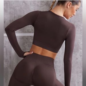 Bo and tee long sleeve crop top